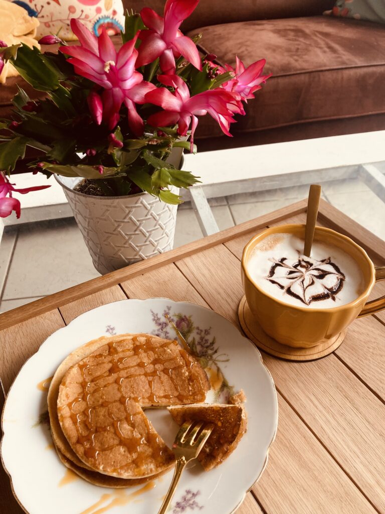 Café fleurs Pom’Violette