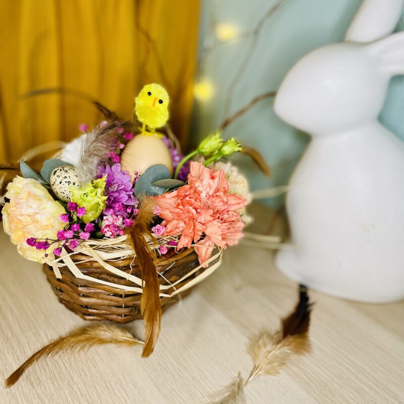 pâques pom violette Gex