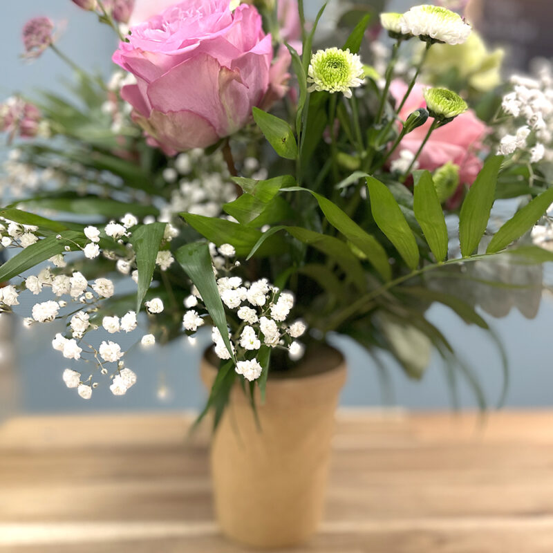 Vase étanche en carton pour garder la fraîcheur des fleurs